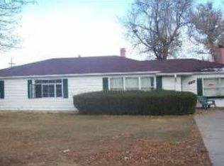 792 Geneva St, Aurora, CO 80010