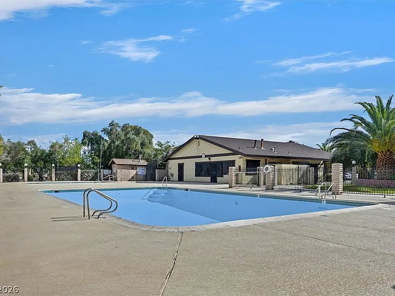 4474 Buena Vista Dr — Photo 27