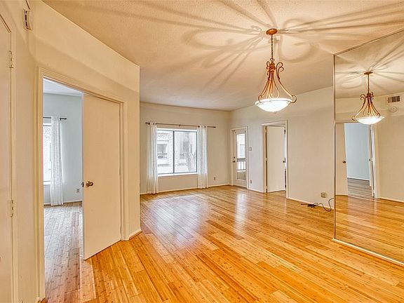 3rd image of 2209 S Braeswood Boulevard #31C
