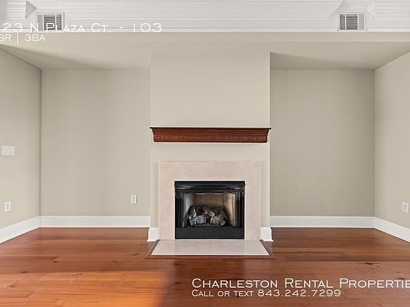 5th image of 123 N Plaza Ct #103