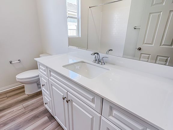 2nd image of 30798 Southend Ln