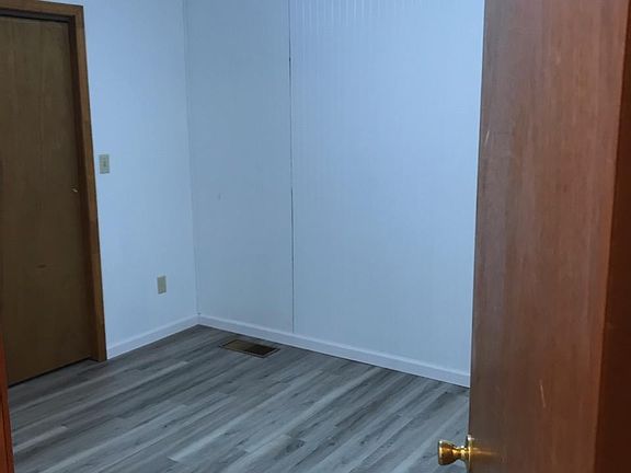 5th image of 3 N Madison Ave #3