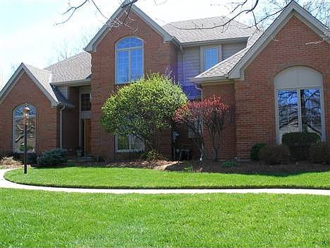 1st image of 3245 Highridge Dr