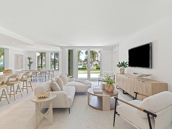3rd image of 120 SE 5th Avenue #219