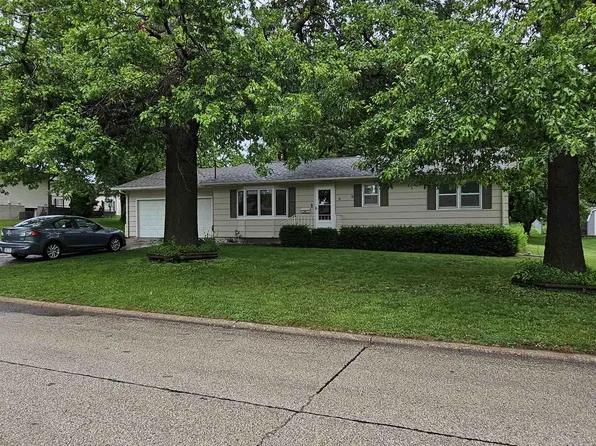 1003 N Vine St, Creston, IA 50801