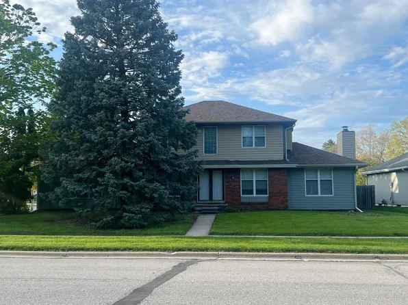 1929 Buchanan Dr, Ames, IA 50010