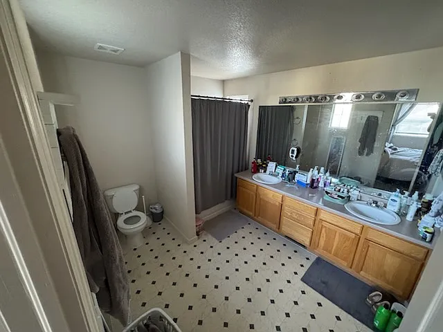318 Maggie St — Photo 4