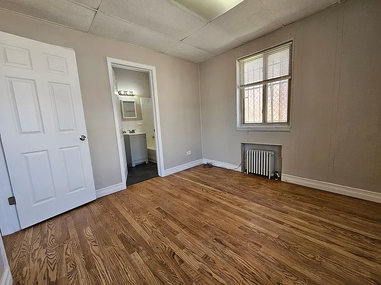 2833 N Colorado Blvd — Photo 28