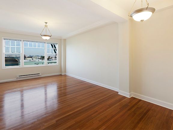 2nd image of 102 Broderick St #305