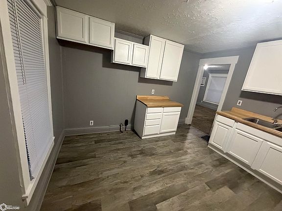 3rd image of 309 S Madison Ave