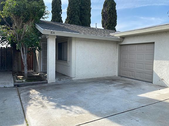 2nd image of 814 E La Veta Ave