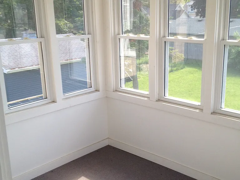 1115 N Mason St — Photo 5