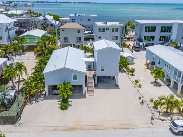 930 80th St, Marathon, FL 33050