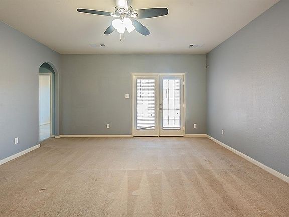 5th image of 1113 Flatwater Trl