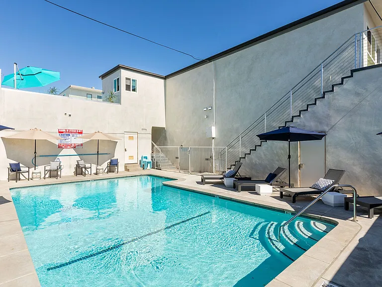 Sierra Street LLC — Photo 18