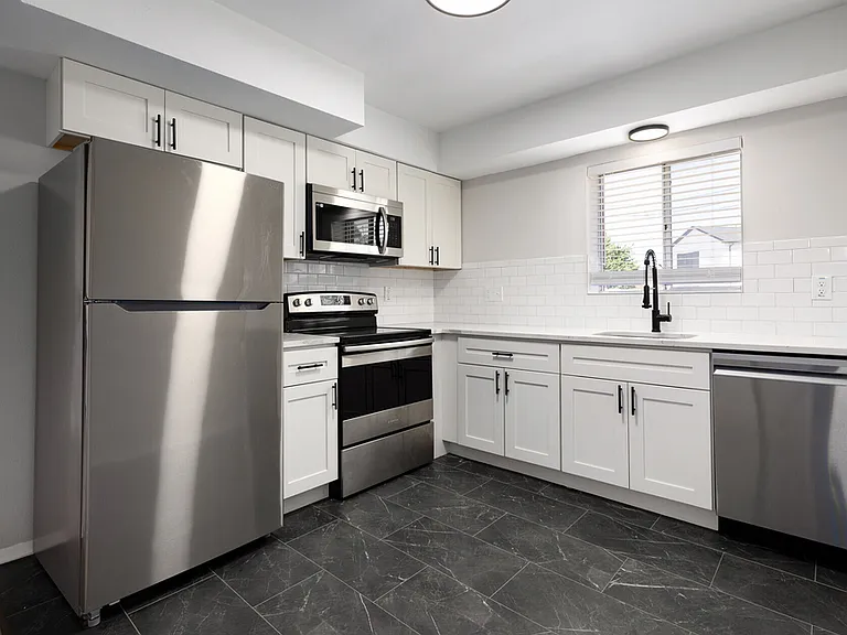 3820 Tamm Ave — Photo 19