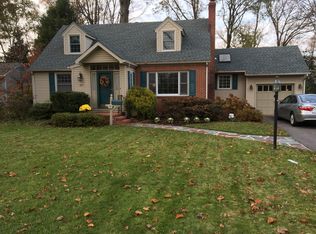 225 Oak Ave, Haddonfield, NJ 08033