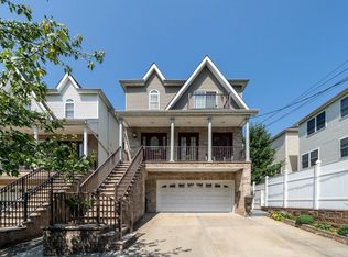 13 Humphrey Ave FLOOR 2, Bayonne, NJ 07002