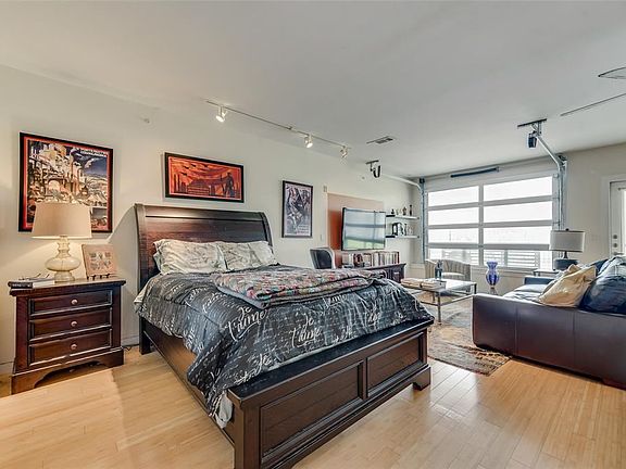 5th image of 1111 S Akard St Unit 303