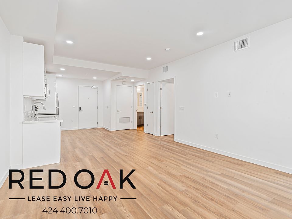 1st image of 1860 1/3 N Western Ave #212