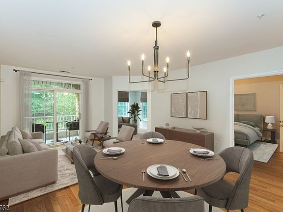 2nd image of 1108 Bush Cir