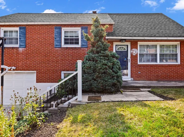 203 Ashwood Way, Harrisburg, PA 17109