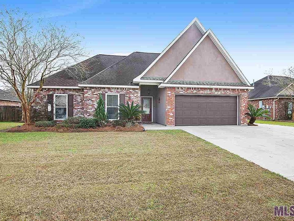 1st image of 43083 Cypress Bend Dr