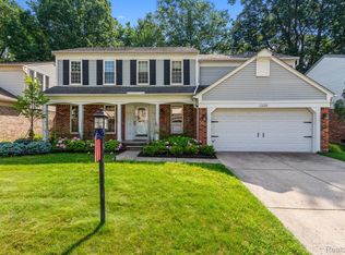 7898 Moonwood Pl, Westland, MI 48185