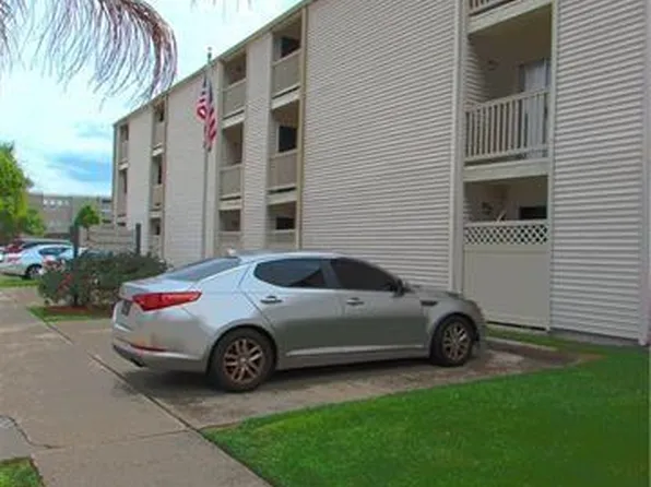 2330 Edenborn Ave APT 221, Metairie, LA 70005