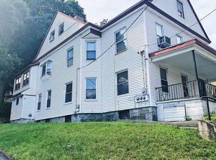 5 Winchester Ave, Worcester, MA 01603