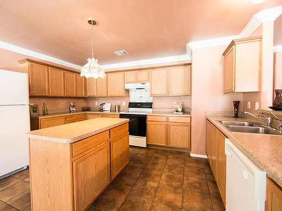 2nd image of 8611 Woods End St