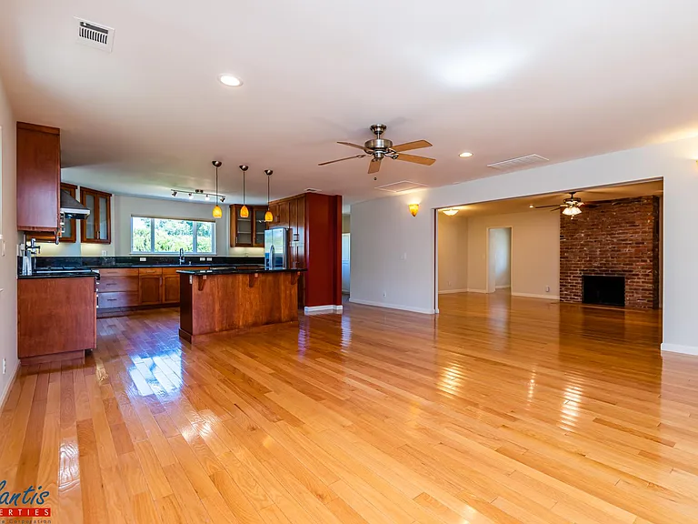 680 Arastradero Rd — Photo 3
