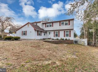 47 Norwich Dr, Sewell, NJ 08080