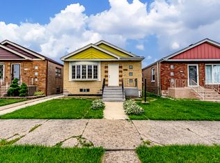4904 S La Crosse Ave, Chicago, IL 60638