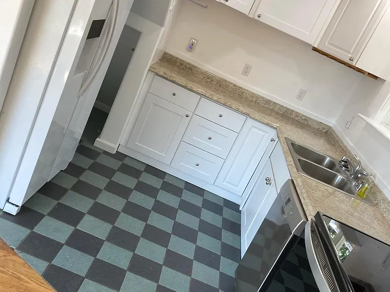 17021 Cove Walk SW — Photo 4