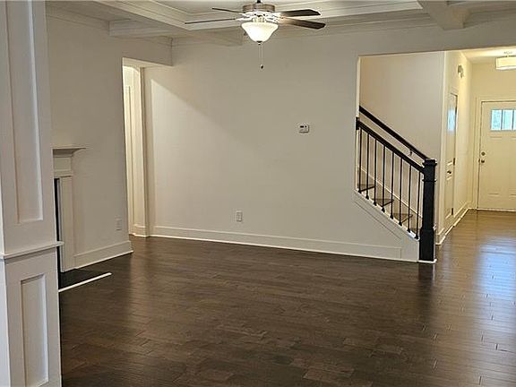 5th image of 263 Auburn Valley Way