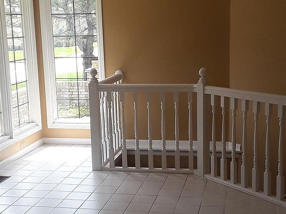 3rd image of 16825 Coral Ln