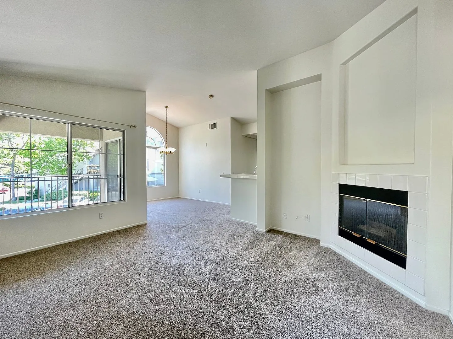 Charming 2bdrm/2ba in Foothill Ranch — Photo 3