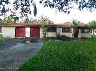 987 Crest Dr E, Jacksonville, FL 32221