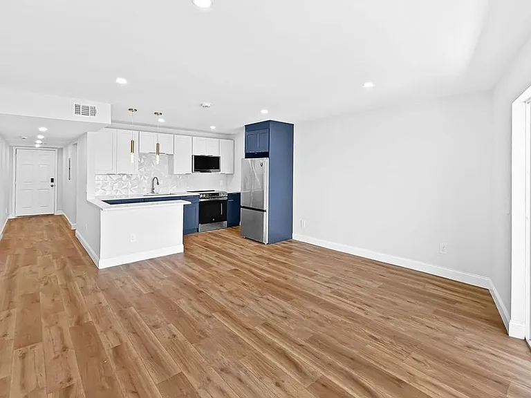 503 129th Ave E — Photo 5