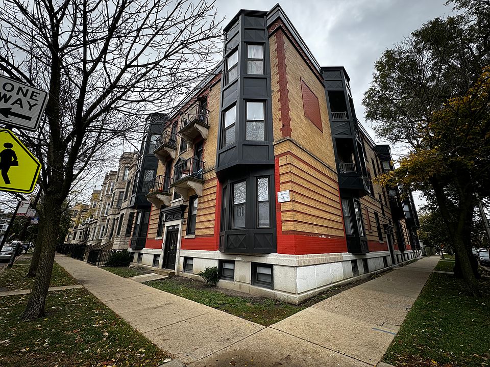 1st image of 1503 N California Ave #3