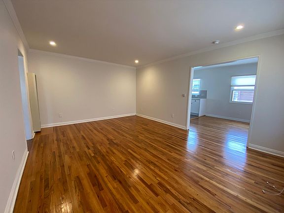 4th image of 12726 Rubens Ave