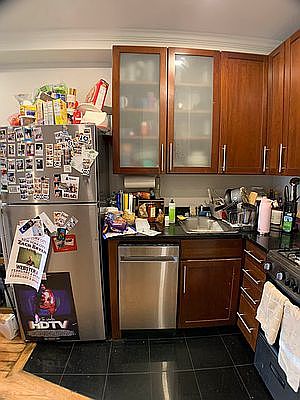 3rd image of 167 Ludlow St #9