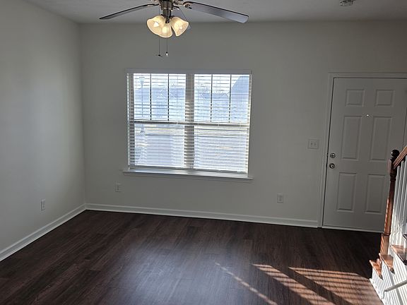 2nd image of 4151 Saddlecreek Way