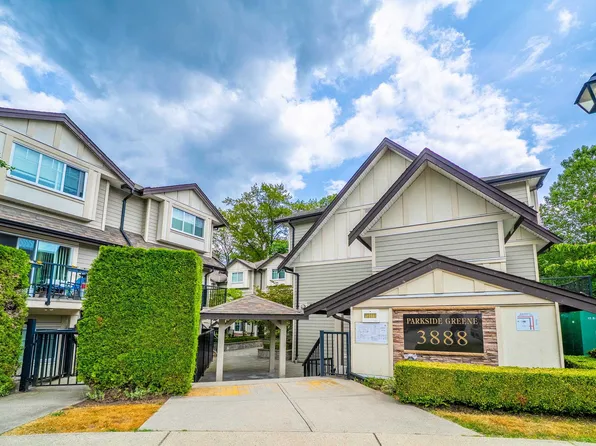 3888 Norfolk St #227, Burnaby, BC V5G 1E5