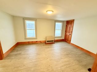 75 Water St #4, Hallowell, ME 04347