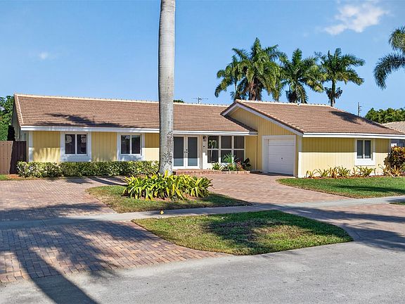 2nd image of 16780 Harbor Court