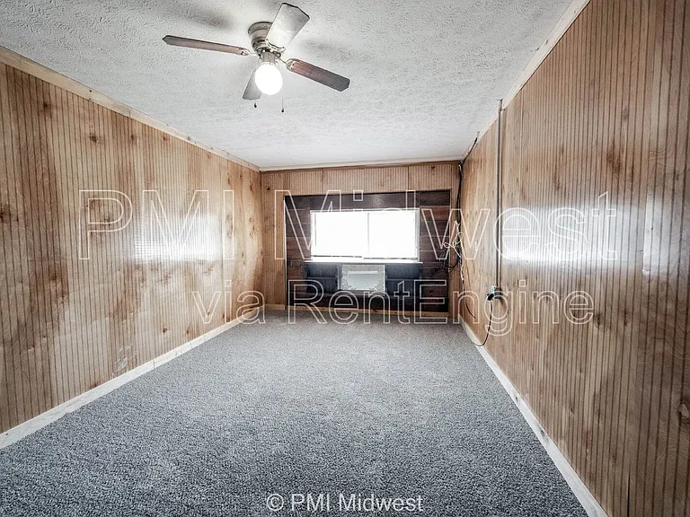 3926 Malibu Dr — Photo 7