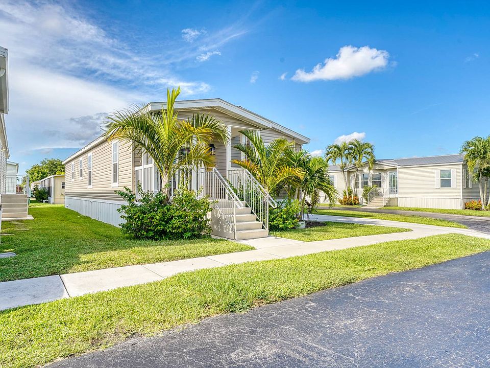 1st image of 22 Jasmine Ln #12-8