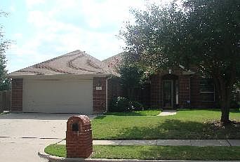 1st image of 4001 Oak Park Dr